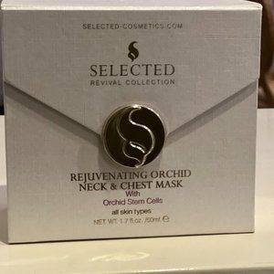 Selected Cosmetics Revival Collection Rejuvenating Orchid Neck Chest Mask